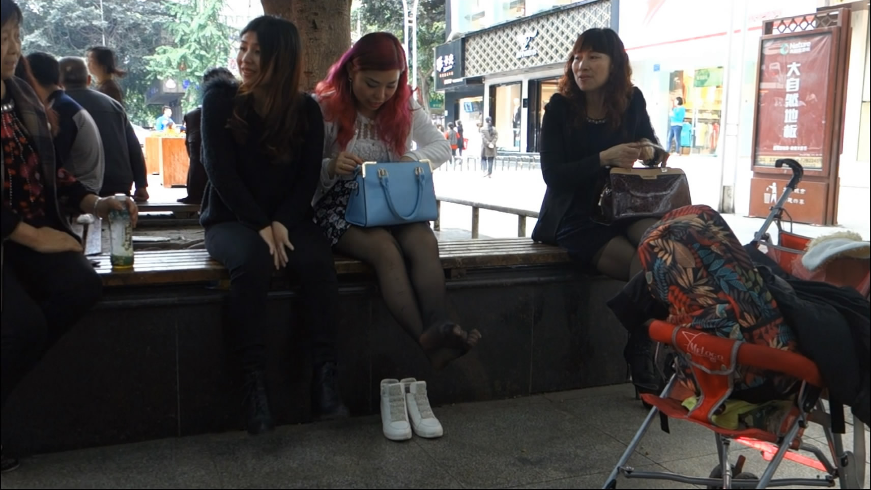 streetsnapnylon[00 00 17][20181203 234120 1]